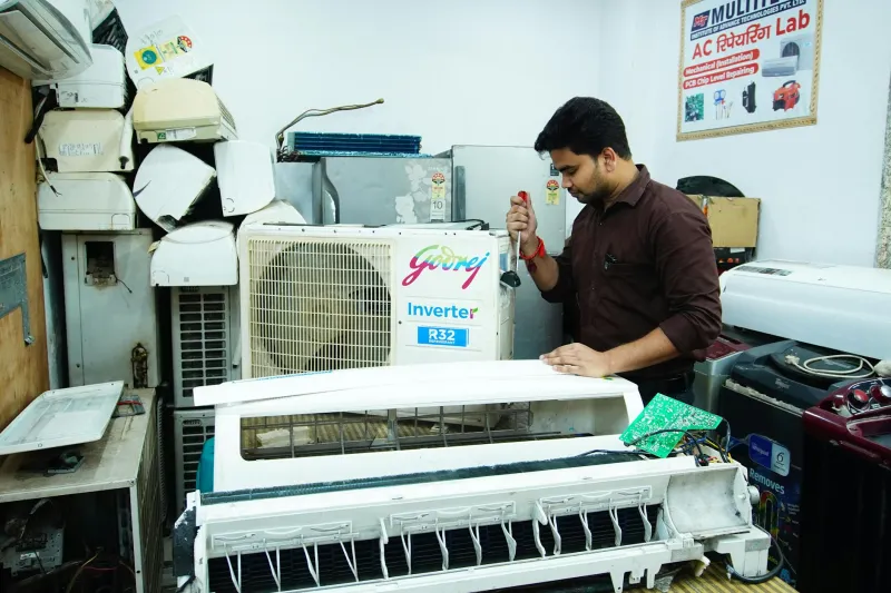 Built Like a Tank, Fixed With a Handshake: When Your Washing Machine Was a 30-Year Investment